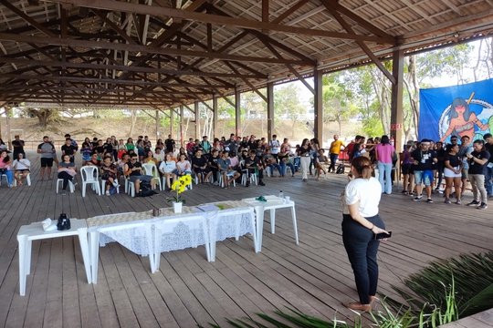 No evento, estiveram presentes para receber os calouros os servidores do instituto, os centros acadêmicos, a coordenação geral do DCE, a atlética Aquarya, a Empresa júnior Esam- ICTA e os coordenadores de curso e Direção do ICTA.